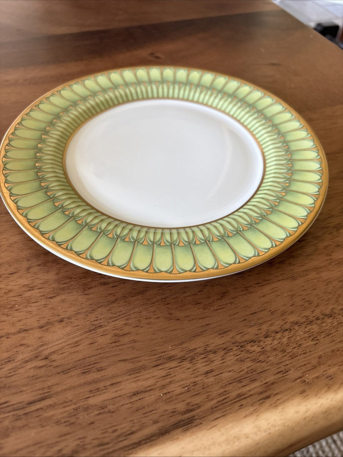 Arcades Green and Gold Dessert Plate