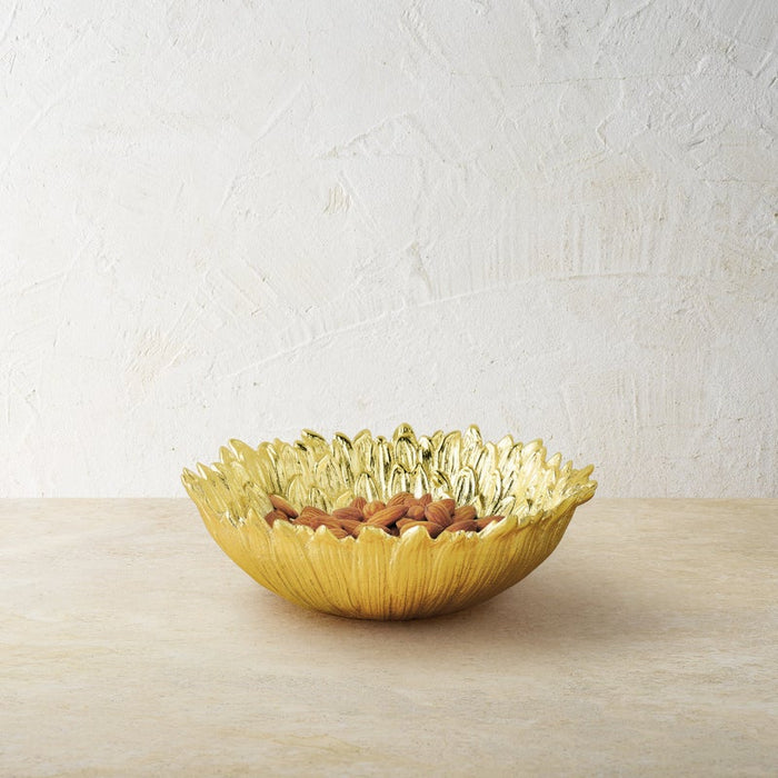 Dahlia Casted Bowl