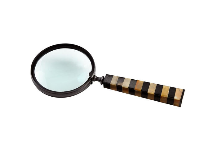 LEONARD MAGNIFIER