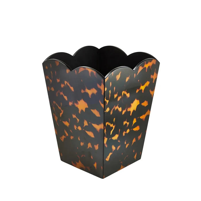 Scalloped Lacquer Bin