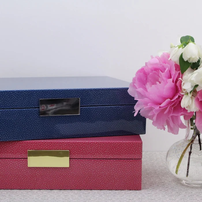 Shagreen Lacquer Box with Gold Clasp