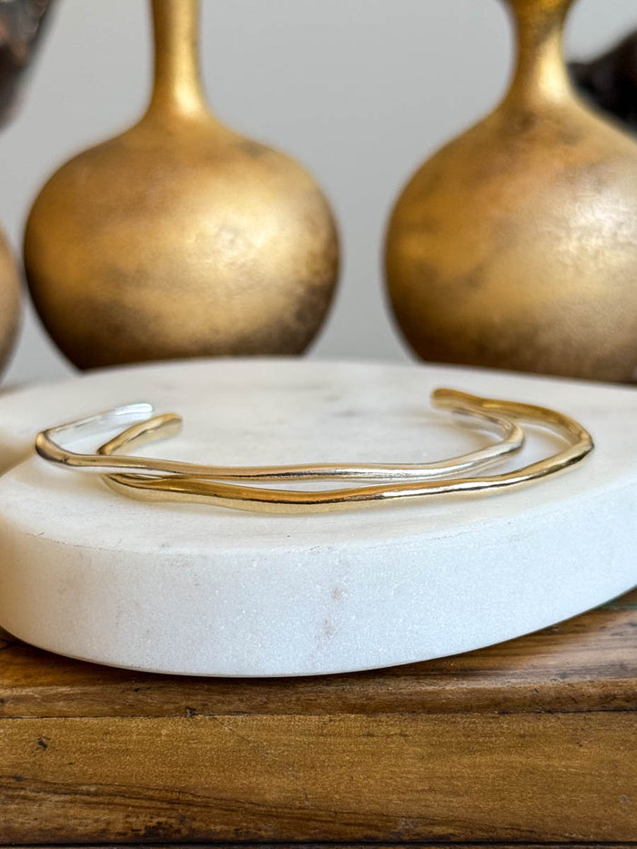 Shoreline Cuff