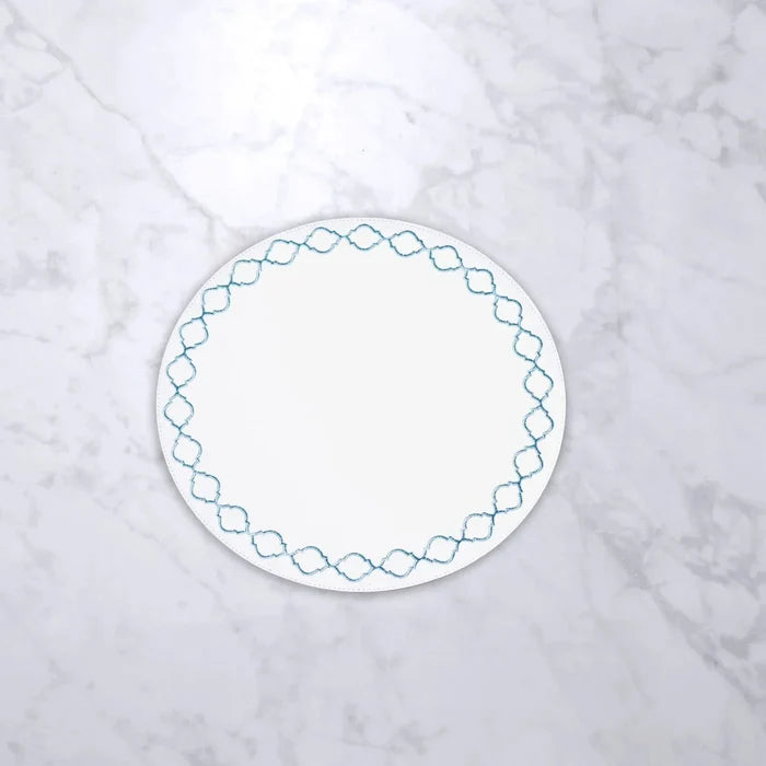 VIDA Round Embroidered Quatrefoil 15.5" Round Placemats | Set of 4